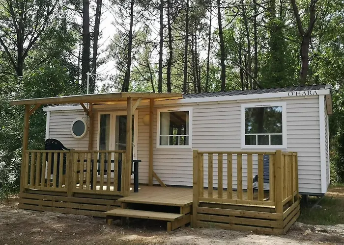 Camping Le Ilô - La Dune Blanche Camiers